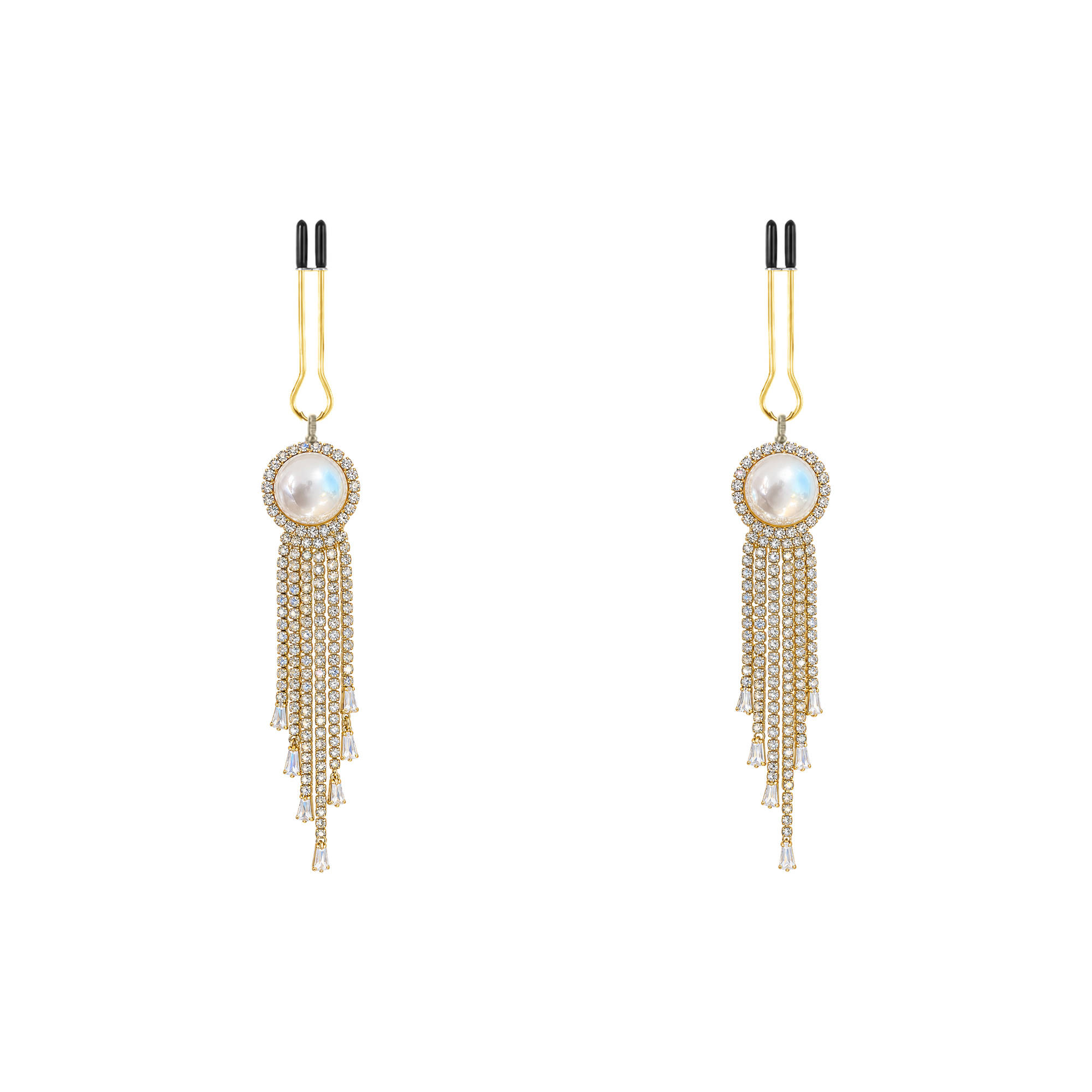 A pair of gold-tone non-piercing clips: round imitation-pearl accent with fine fringe