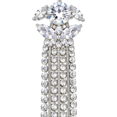 Petal Fringe — Silver Tone: cropped detail 1 of the ornament from the supplied photograph; U-shaped clip excluded